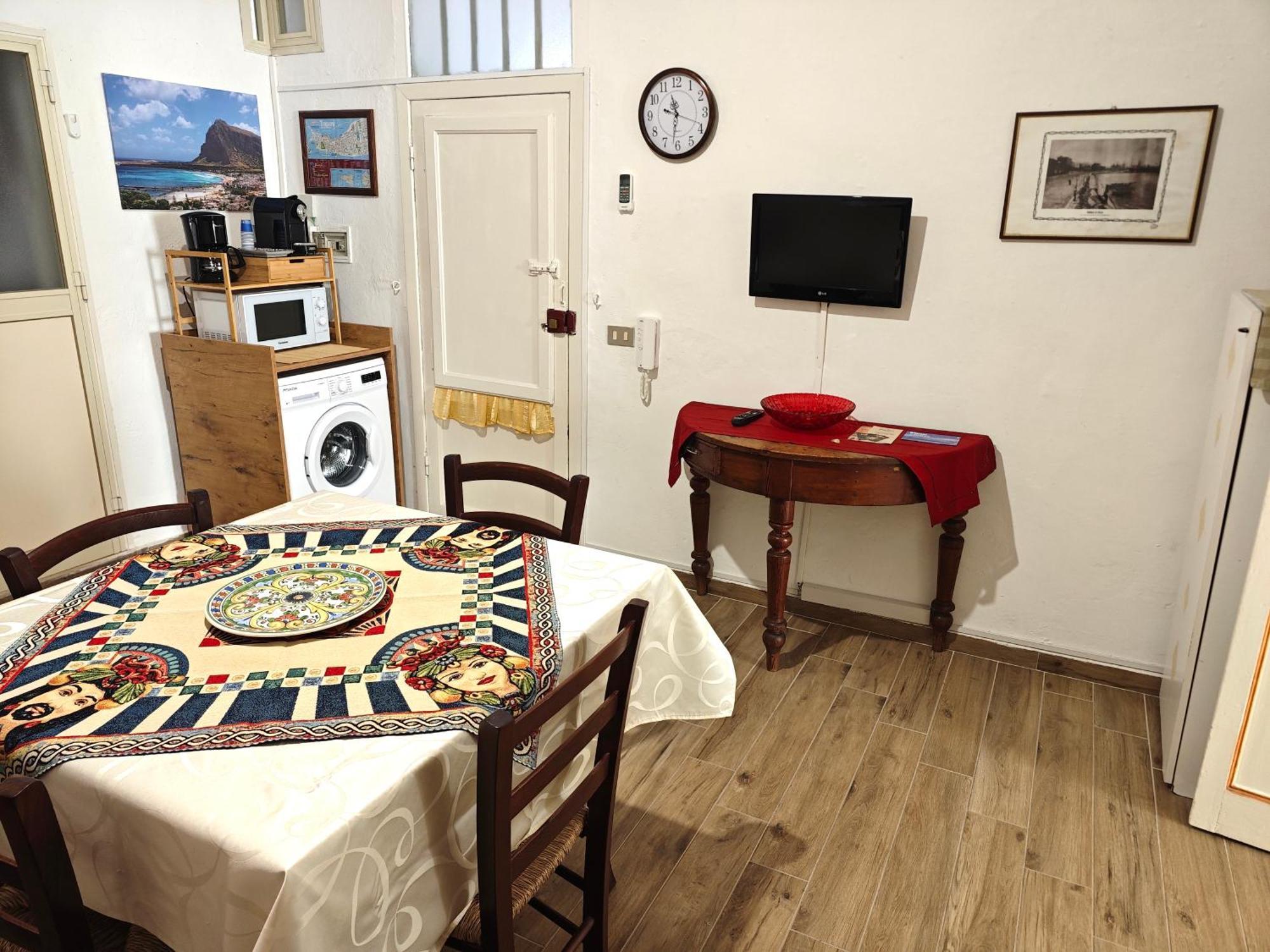 Appartamenti Piazza Vittorio Trapani Værelse billede